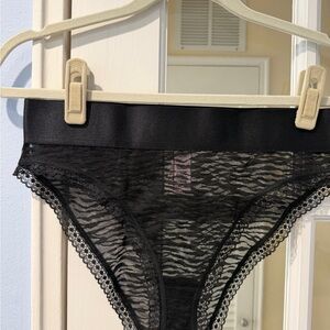 Victoria's Secret Black Lace Panties Size M